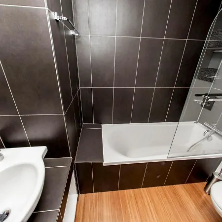 Sleeps 10 Pool Air Con Wifi * Corbara