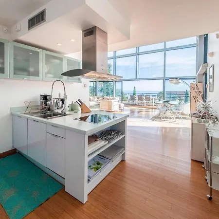 Sleeps 10 Pool Air Con Wifi Villa *