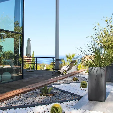 Sleeps 10 Pool Air Con Wifi